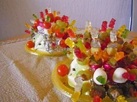 0-gartenliebes-bunter-spiesse-igel-mit-gummibaeren.jpg