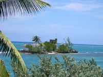 1COUPLES_TOWER_ISLE11.jpg