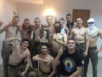 B8wLH-5CEAERIxC.jpg