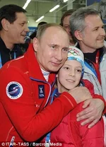 article-0-1B58FB3A00000578-675_306x423.jpg