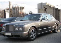 bentley arnage.webp