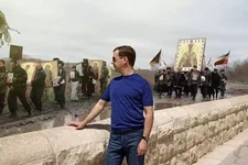 bg9fhd.jpg