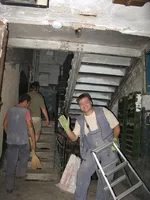 005.webp