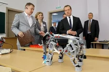 hegfb6.jpg
