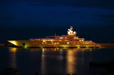 pelorus-yacht-abramovich.jpg