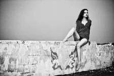 XO3H1084_1.webp