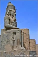036luxor06v.webp