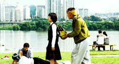 tumblr_n8w0whMgth1r0n99vo3_250.gif