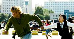 tumblr_n8w0whMgth1r0n99vo5_250.gif