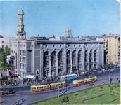 1282765084_1968-ploshhad-rozy-lyuksemburg.webp