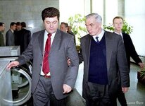 FK-PfJUXIAAoyK_.jpg