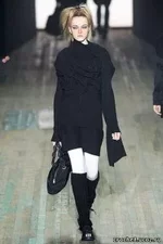 how-to-wear-gaiters-12-200x300.webp