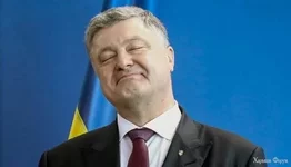 poroshenko-dovolen.webp