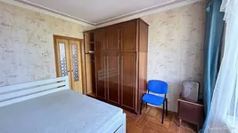 Продам 4-х к. квартиру метро Масельского. Цена 41 500$