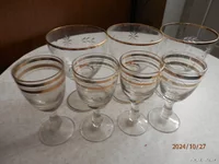продам рюмки толстые и тонкие на ножках