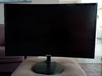Монитор Samsung C24F390FH (битая матрица)