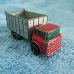 Машинка алюмінієва з колекції Matchbox King Size / Самосвал K4 Leyland - LE International (Англія)