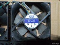 Кулер оригинальный AVC DS08025T12UP033 80*80*25 мм 12 В 0.7A 4-контактный
