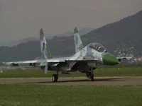 su27_stand.webp