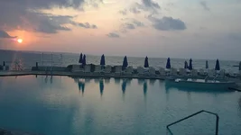 11052012288.webp