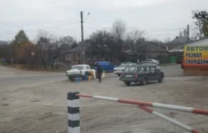  ул.Сидоренковская-ул.Комсомольская-ул.Валдайская, возле железнодорожного переезда на Дикане.webp