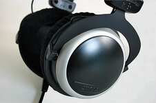 dt770schwarzsilberdet4csmall4l.jpg