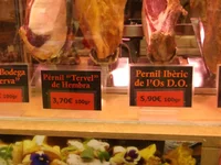 932589.webp