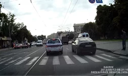 Frame 2013.09.12 08-31-22 (0-58-12.862).webp