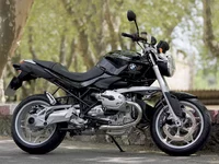 1367242413_bmw-r1200r-black.webp