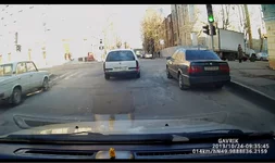 Frame 2013.10.24 09-35-45 (0-11-16.313).webp