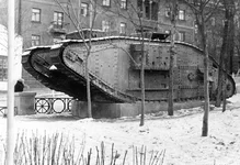 800px-Mark_V_Lugansk_1960.webp