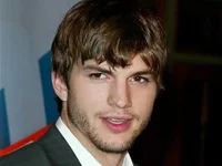 kutcher_Ashton_320x240.webp