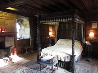 1,8 спальня короля Генриха VI.jpg