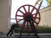 x_105557f9.jpg