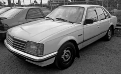 1978-1980_Holden_VB_Commodore_3.3_sedan_03.webp