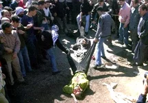 lynch-450X315.jpg