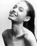 jolie.webp