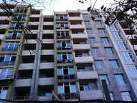 frontview_06.webp