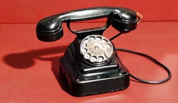 Phone_03.webp
