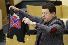 B4pgJpjCcAA7Ymf.jpg-large.jpg