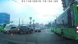 D1530500.AVI_000216438.jpg