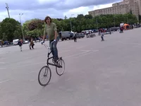 24052009358.webp