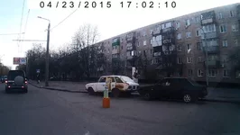 DR170021.AVI_snapshot_01.47_[2015.04.23_20.59.18].webp