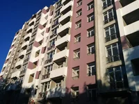01_front_A.webp