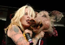 otep-082804-8.webp