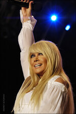 1156500448-taya_front_1.jpg