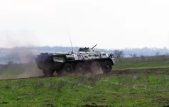 12998667_50_n.jpg