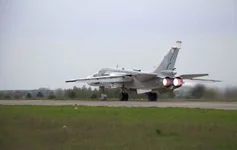 13055378_1085n.webp