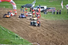D80_4382+.webp