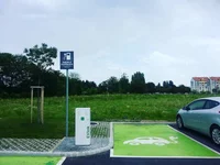 -заправка для эко-автомобилей.webp